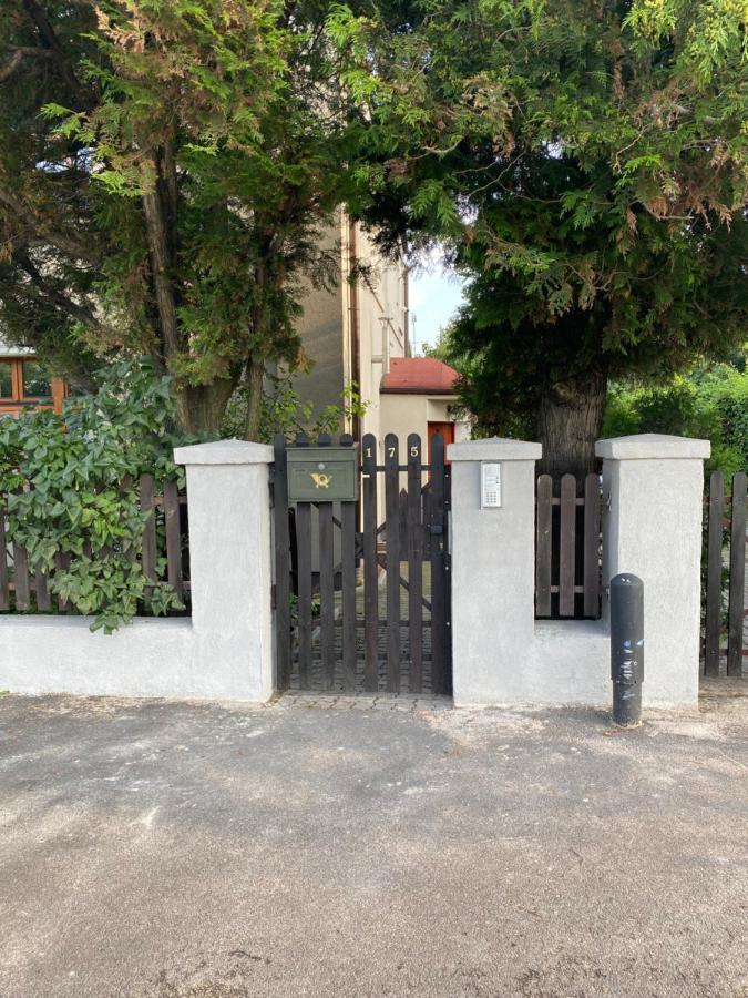 Apartament Czytelnia - Parking Gratis Poznan Dış mekan fotoğraf